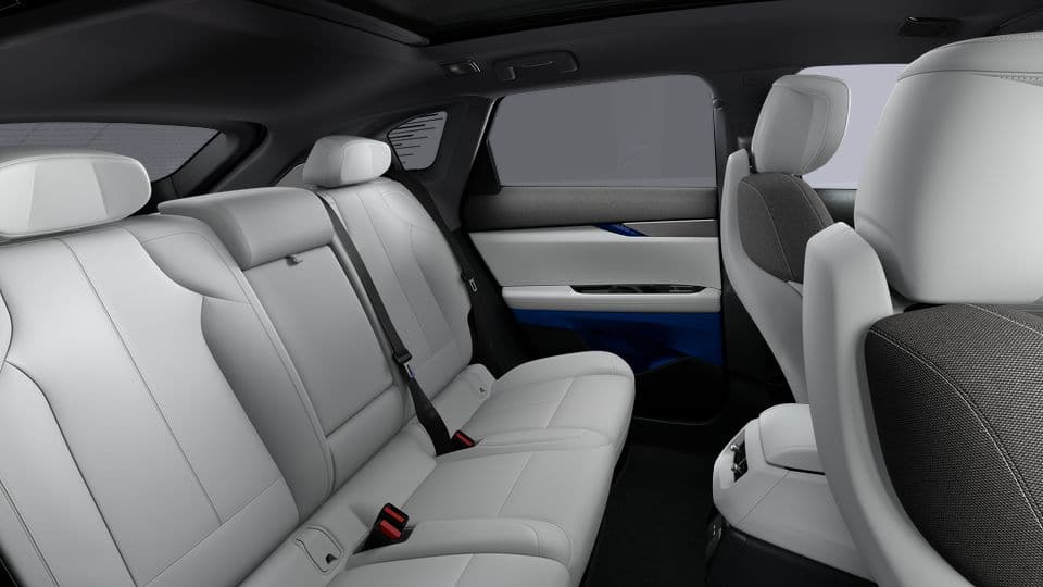 2025 Cadillac OPTIQ Luxury 1 - Photo 37