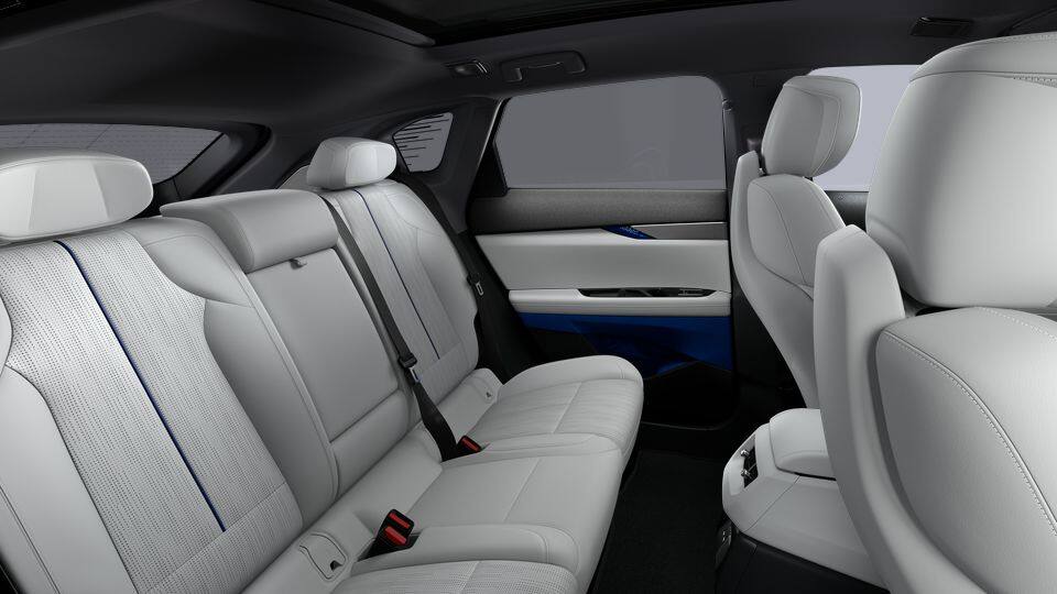 2025 Cadillac OPTIQ Luxury 2 - Photo 37