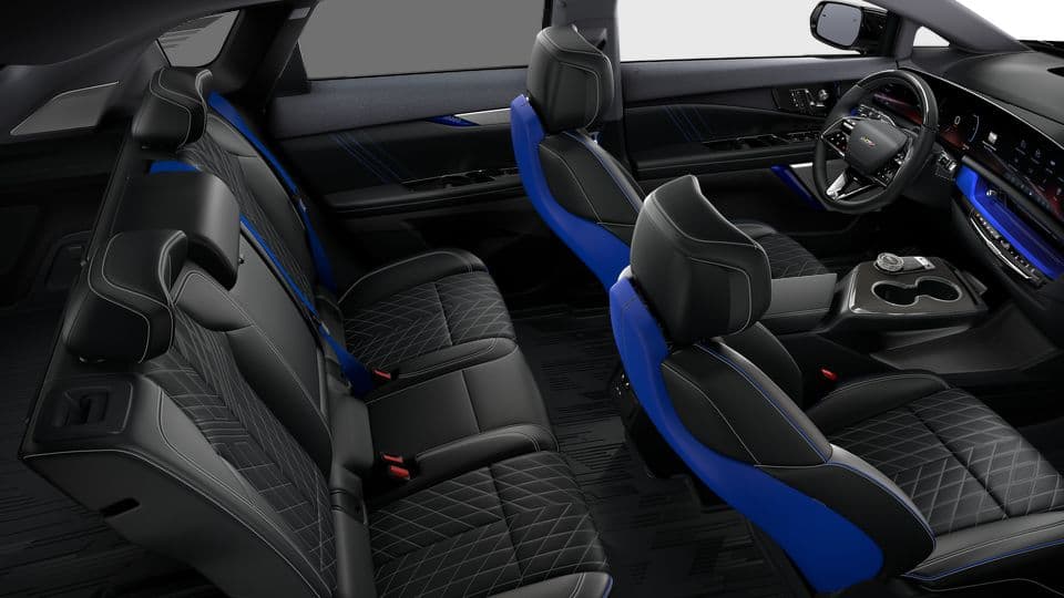 2027 Cadillac OPTIQ V-Series - Photo 44