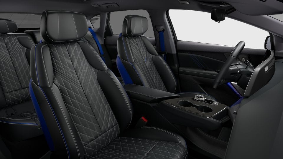 2027 Cadillac OPTIQ V-Series - Photo 21